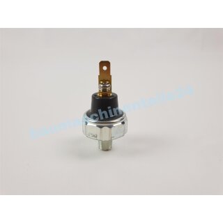 Öldruckschalter für Terex TC 16 Motor Mitsubishi L3E gerade